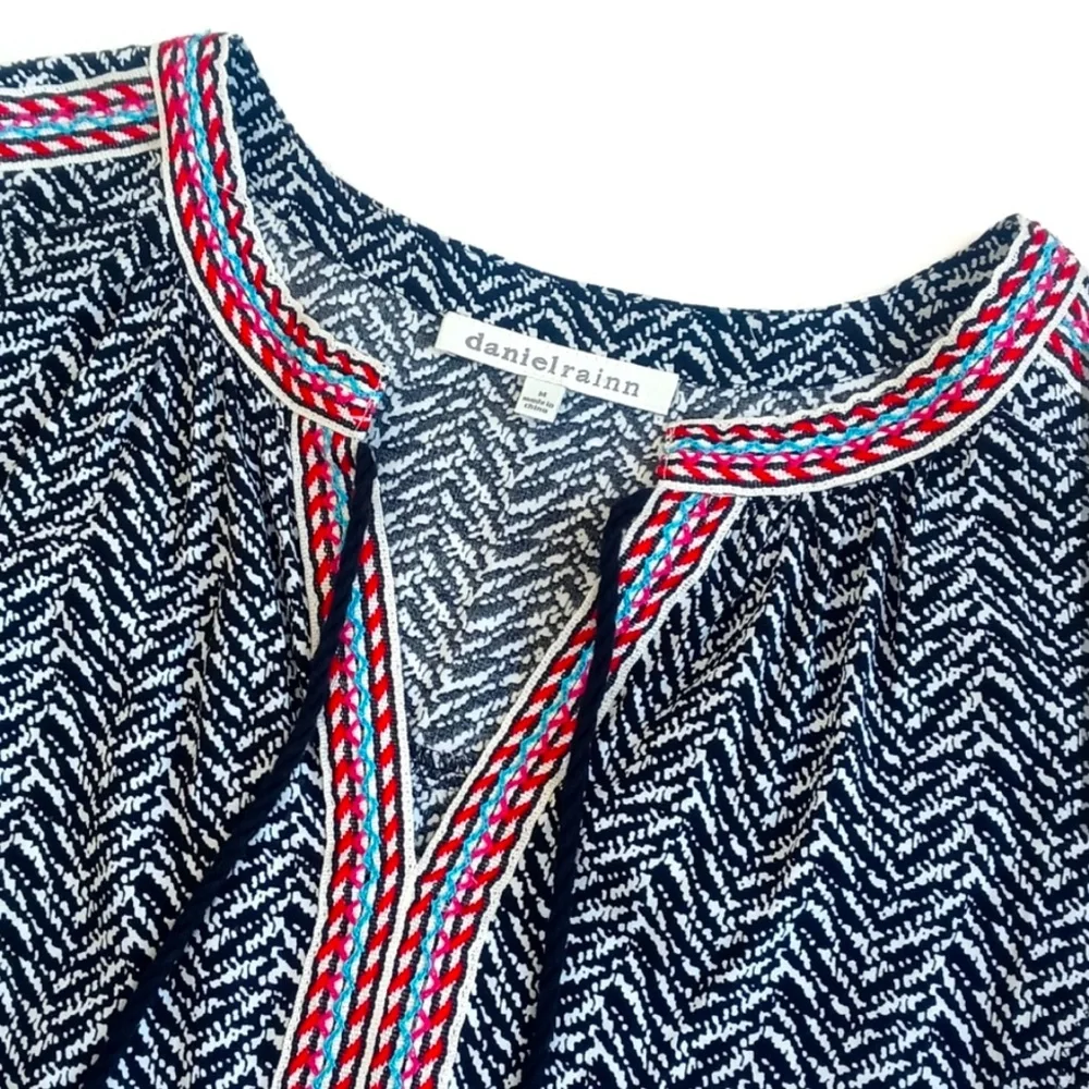 Daniel Rainn Women’s Rayon Bohemian Tribal Print 3/4 Sleeve V Neck Blouse M - Picture 3 of 16